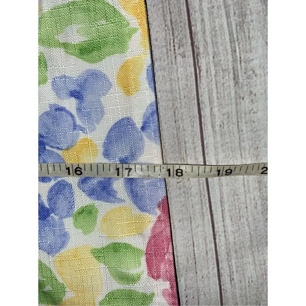 Floral print table cloth, napkins, napkin rings, 2 solid teal placemats